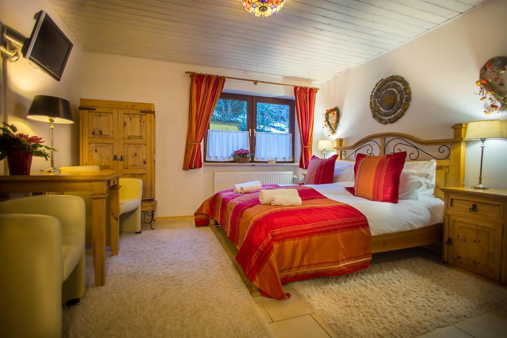 Hotel Garni Zeranka 루폴딩 외부 사진