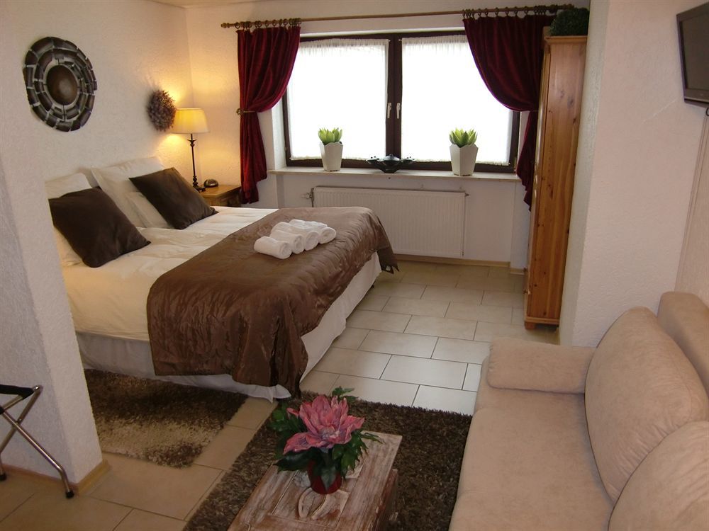 Hotel Garni Zeranka 루폴딩 외부 사진